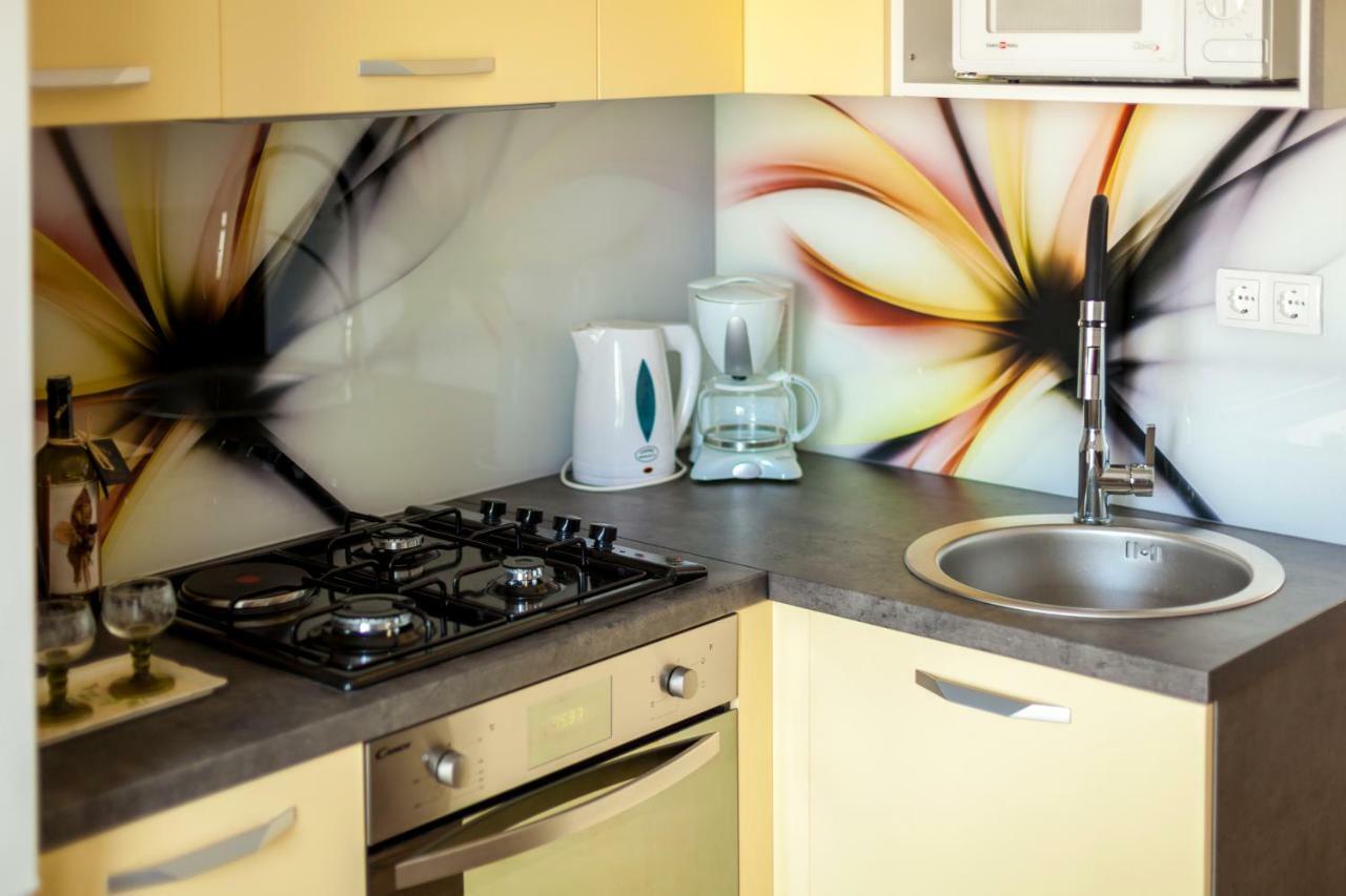 Apartment Hasanec By El-Pi Tours Njivice Buitenkant foto